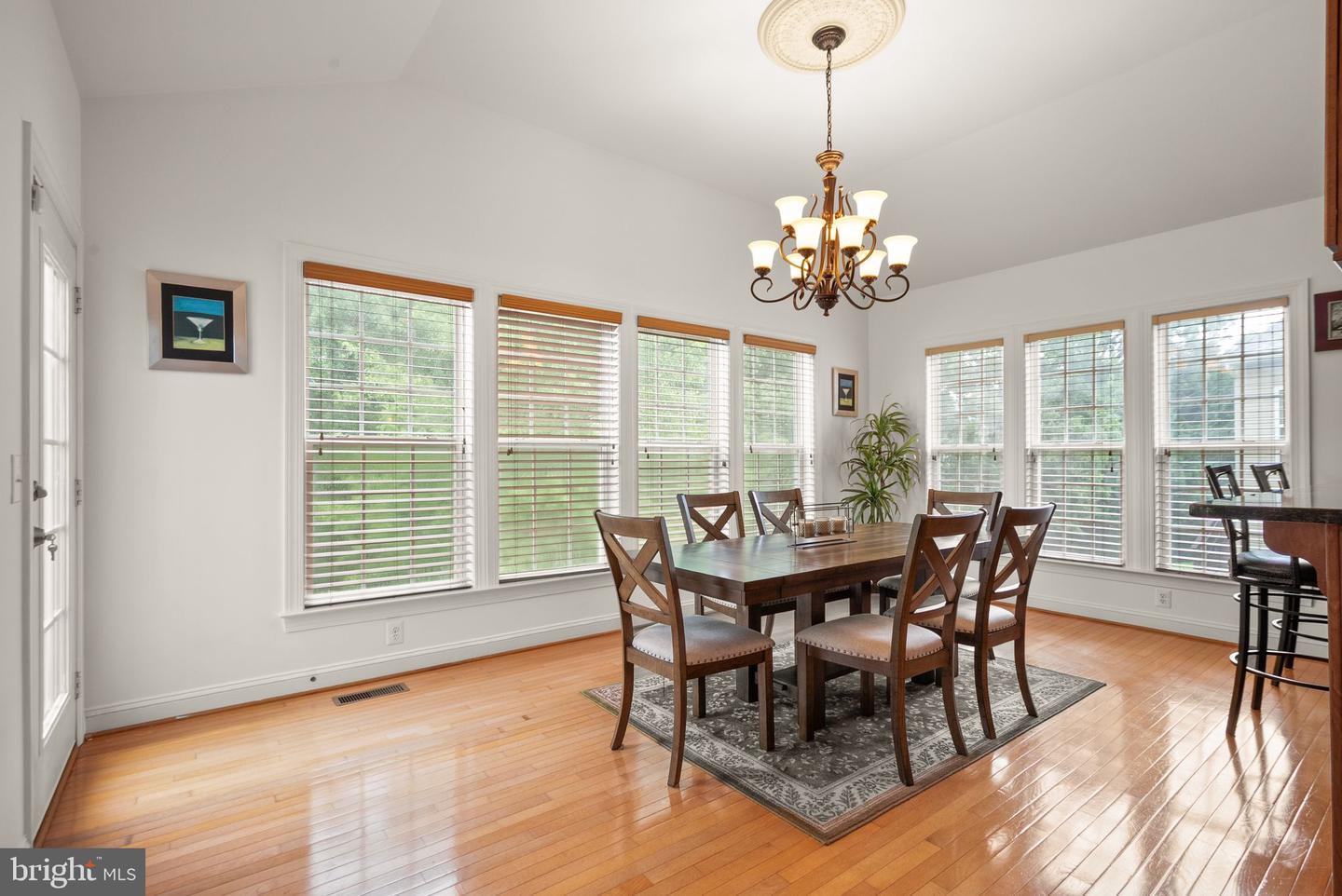 9121 Autumn Glory Ln Property Photo 21