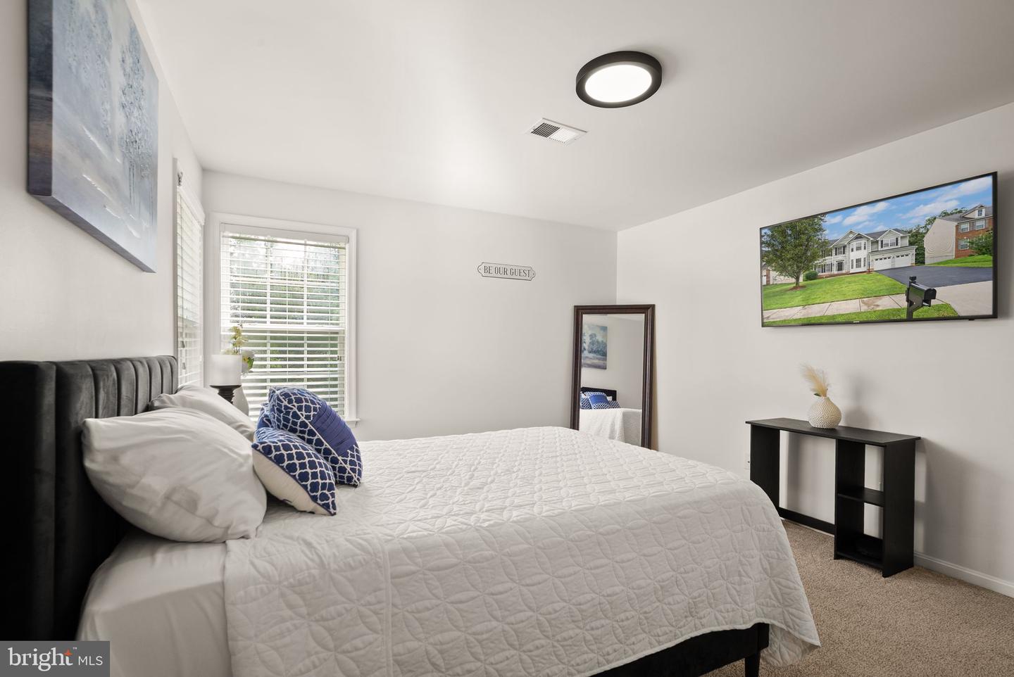 9121 Autumn Glory Ln Property Photo 34