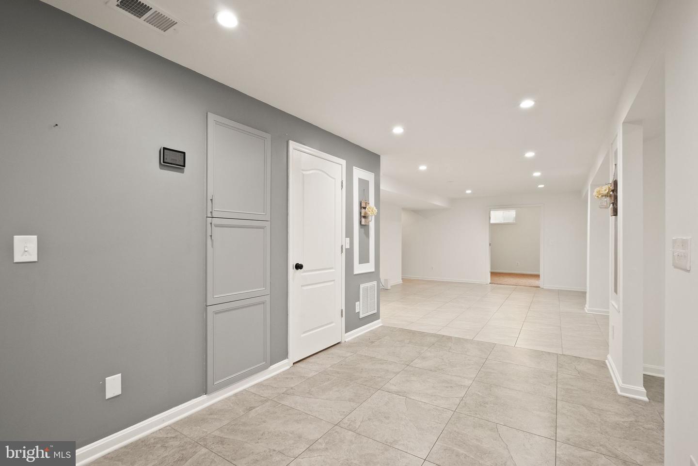 9121 Autumn Glory Ln Property Photo 51
