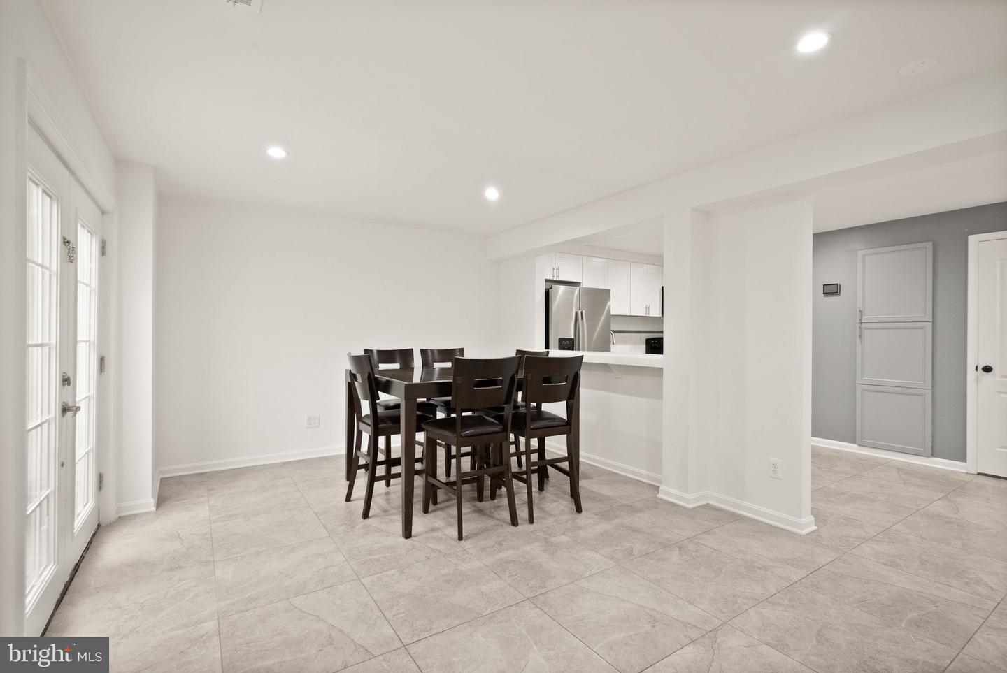 9121 Autumn Glory Ln Property Photo 55