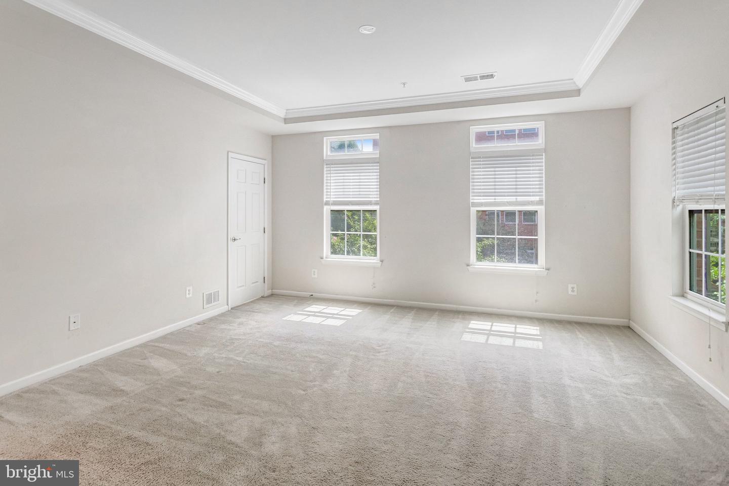 15072 Leicestershire St #102 Property Photo 19