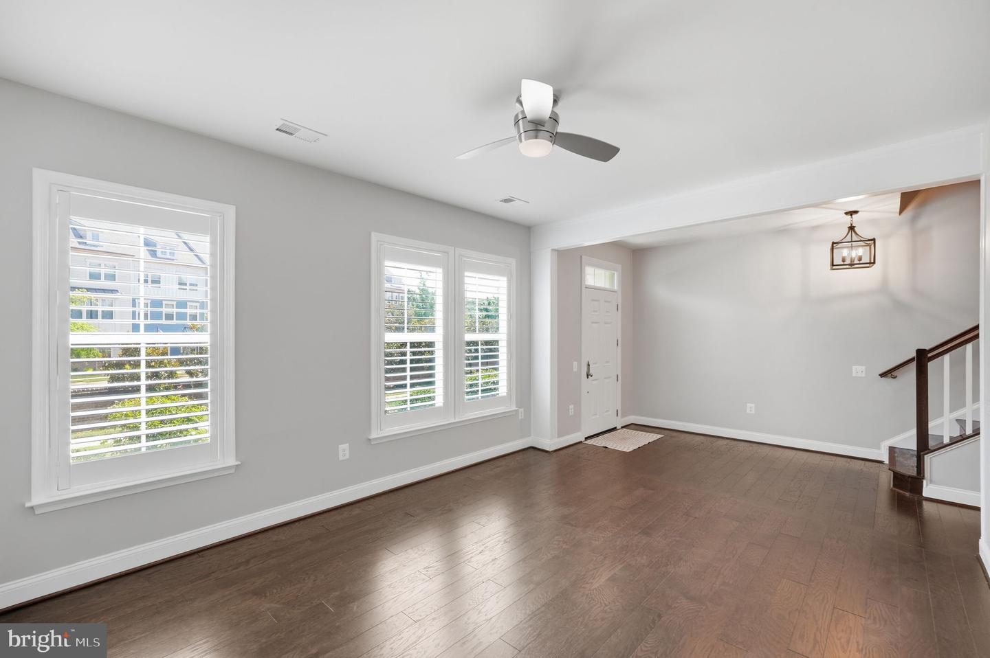 1857 Shadding Bay Ln Property Photo 6