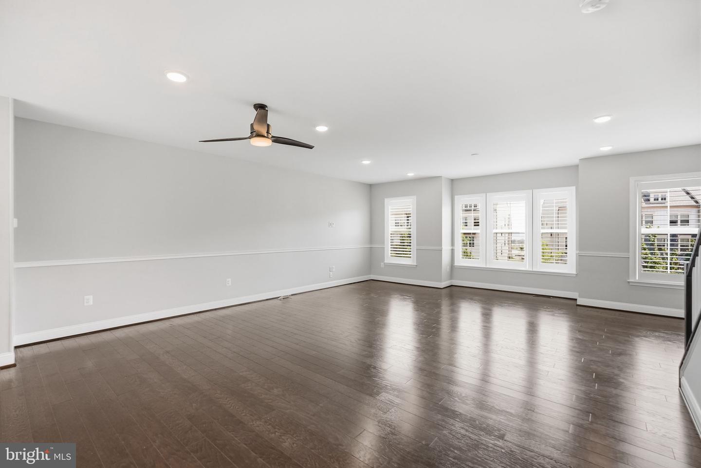1857 Shadding Bay Ln Property Photo 10