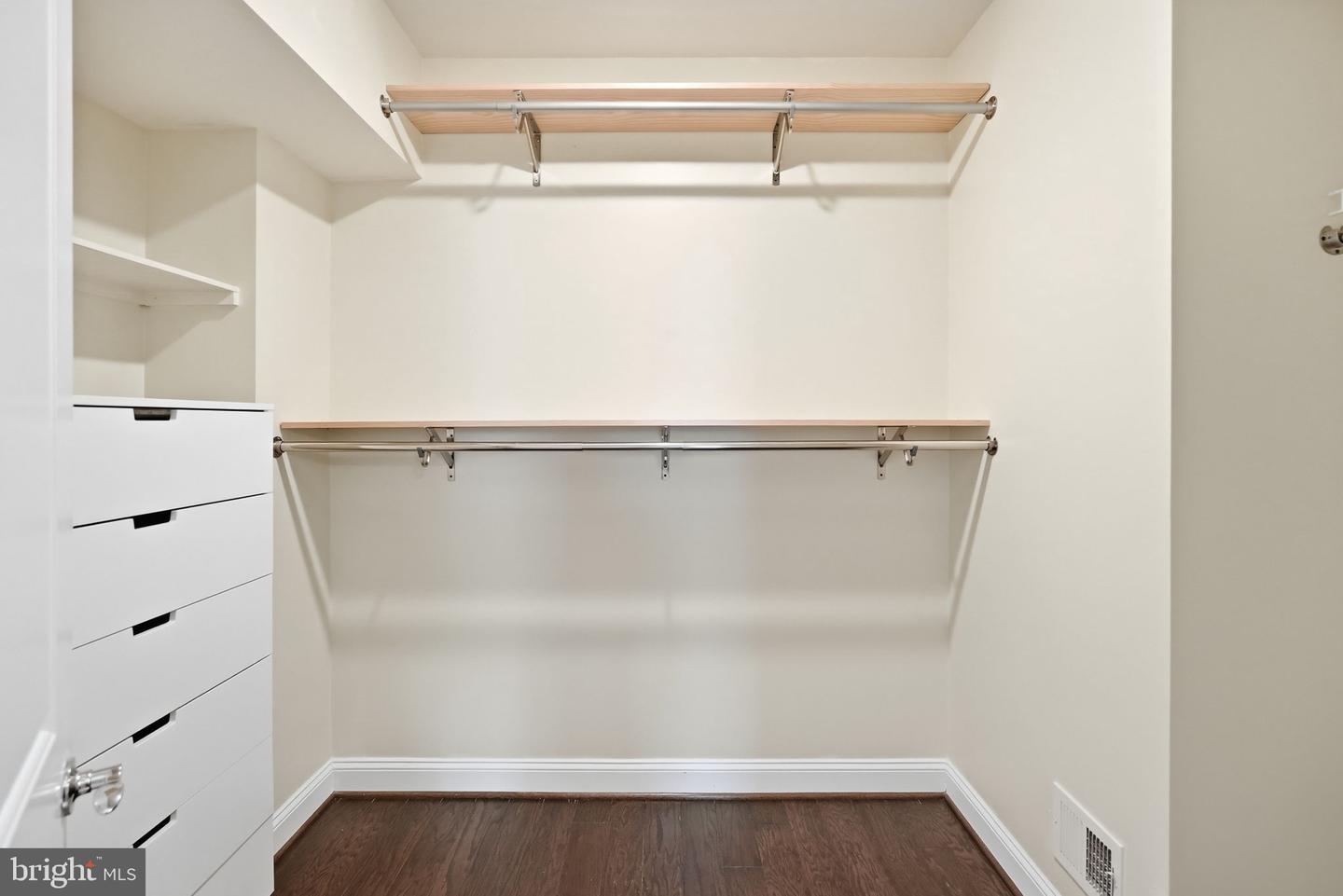 1857 Shadding Bay Ln Property Photo 24