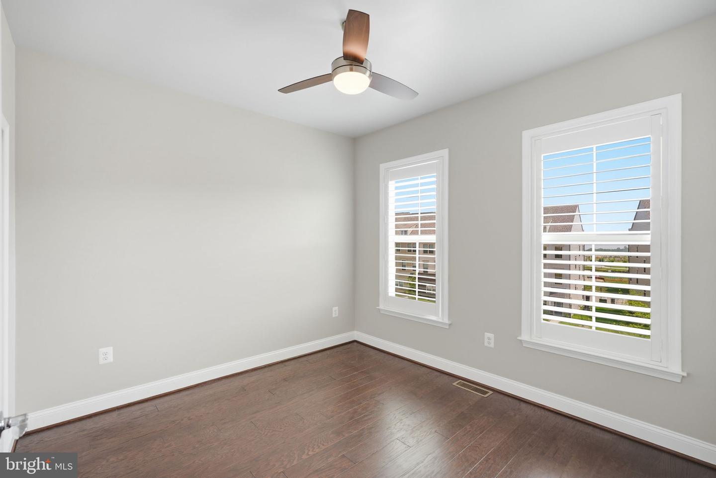 1857 Shadding Bay Ln Property Photo 30