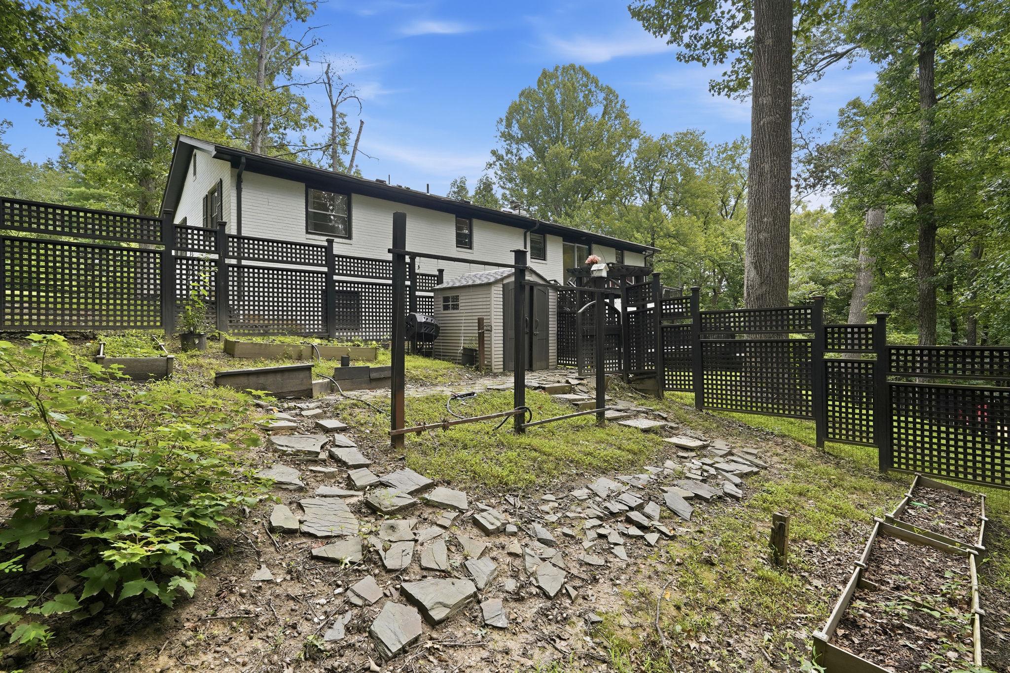 6405 Yates Ford Rd Property Photo 37