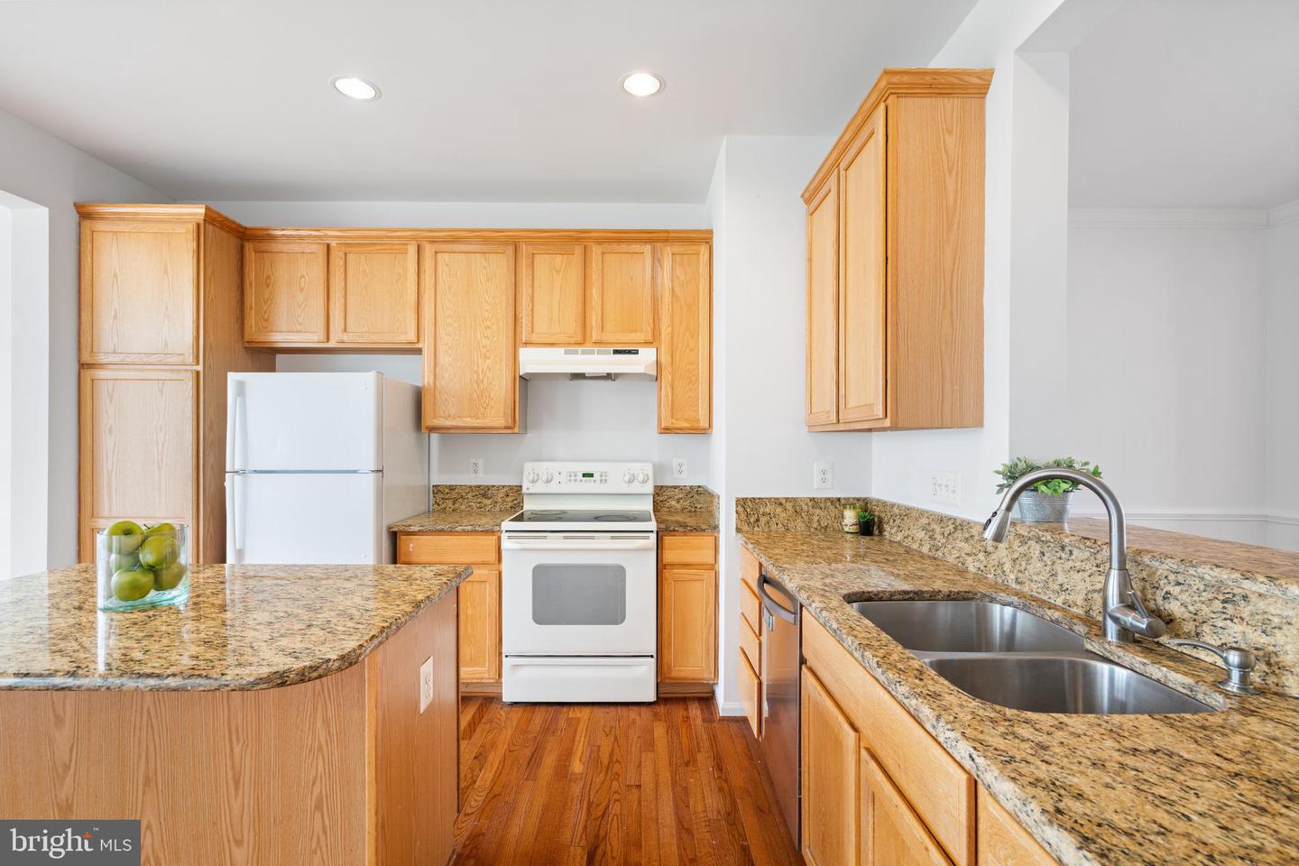 15056 Danehurst Cir Property Photo 13