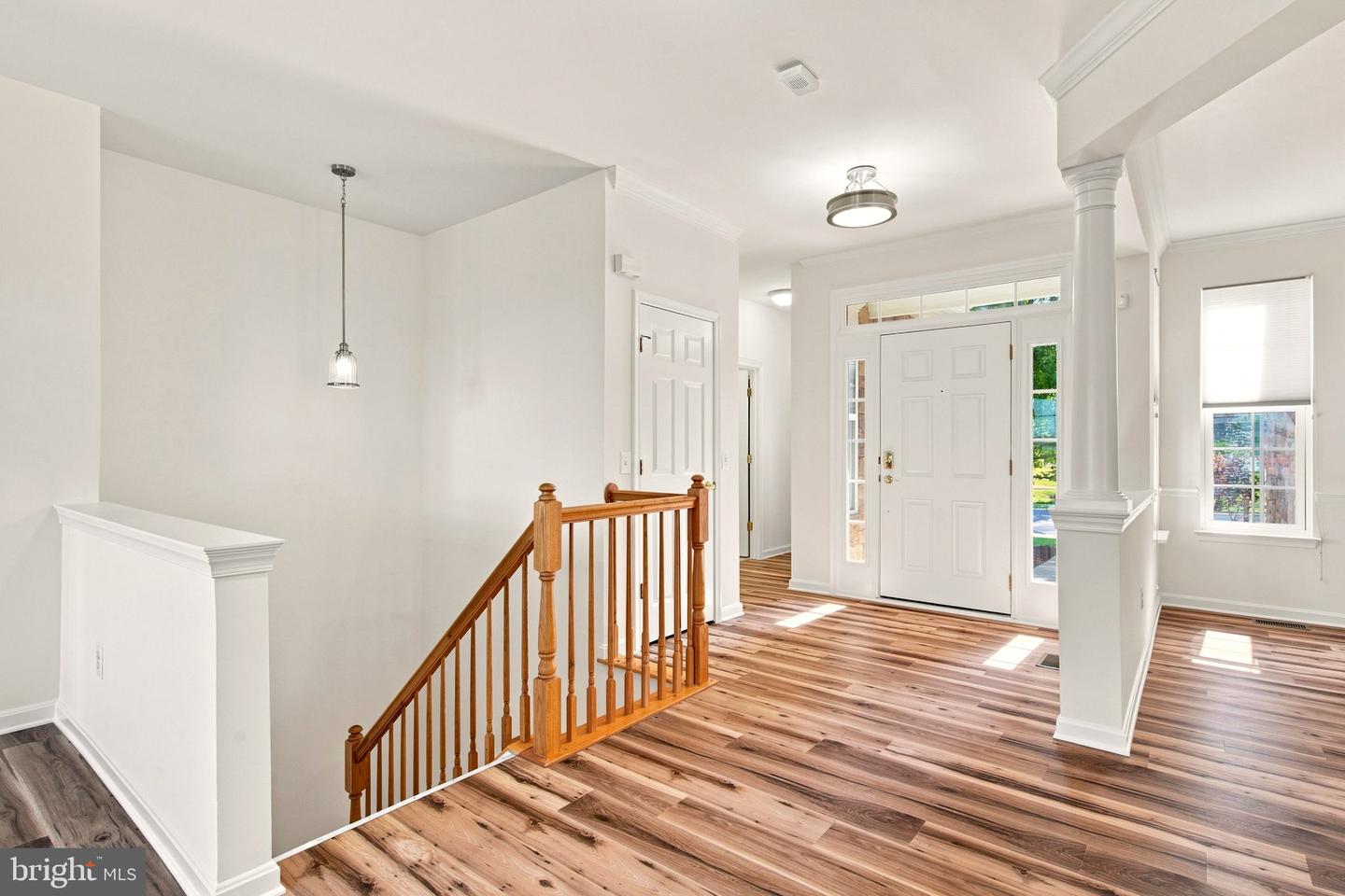 16469 Sparkling Brook Loop Property Photo 5