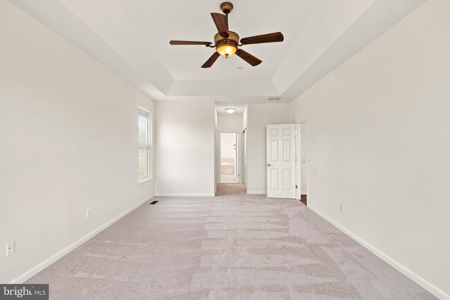 16469 Sparkling Brook Loop Property Photo 23