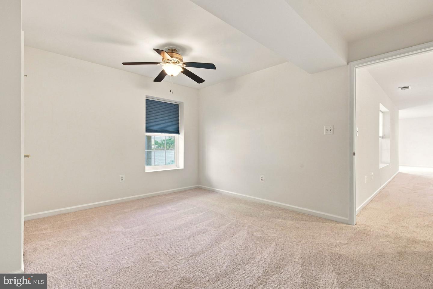 16469 Sparkling Brook Loop Property Photo 33