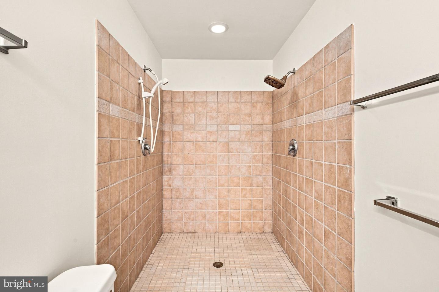 16469 Sparkling Brook Loop Property Photo 43