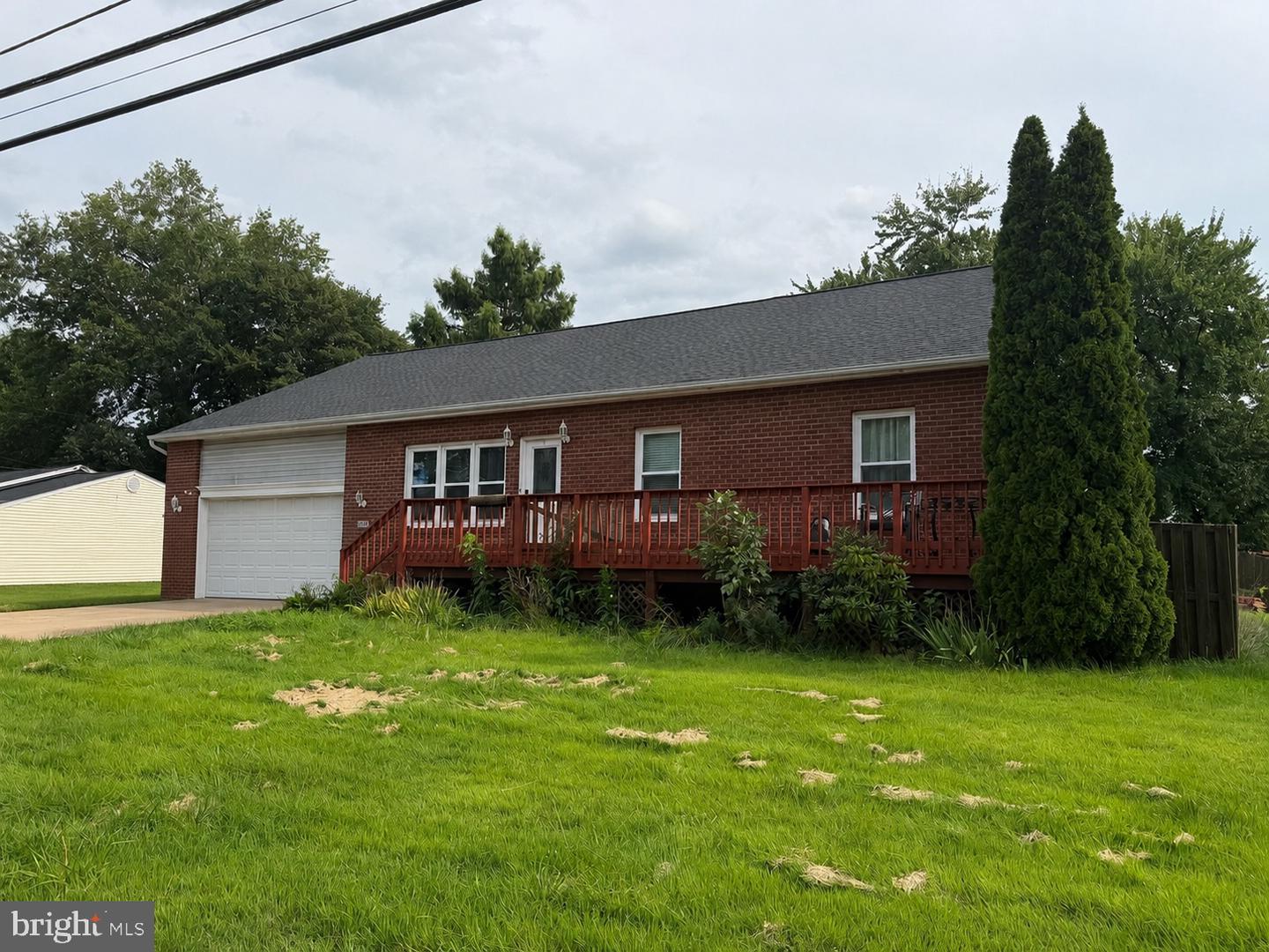 8719 Parkland St Property Photo 1