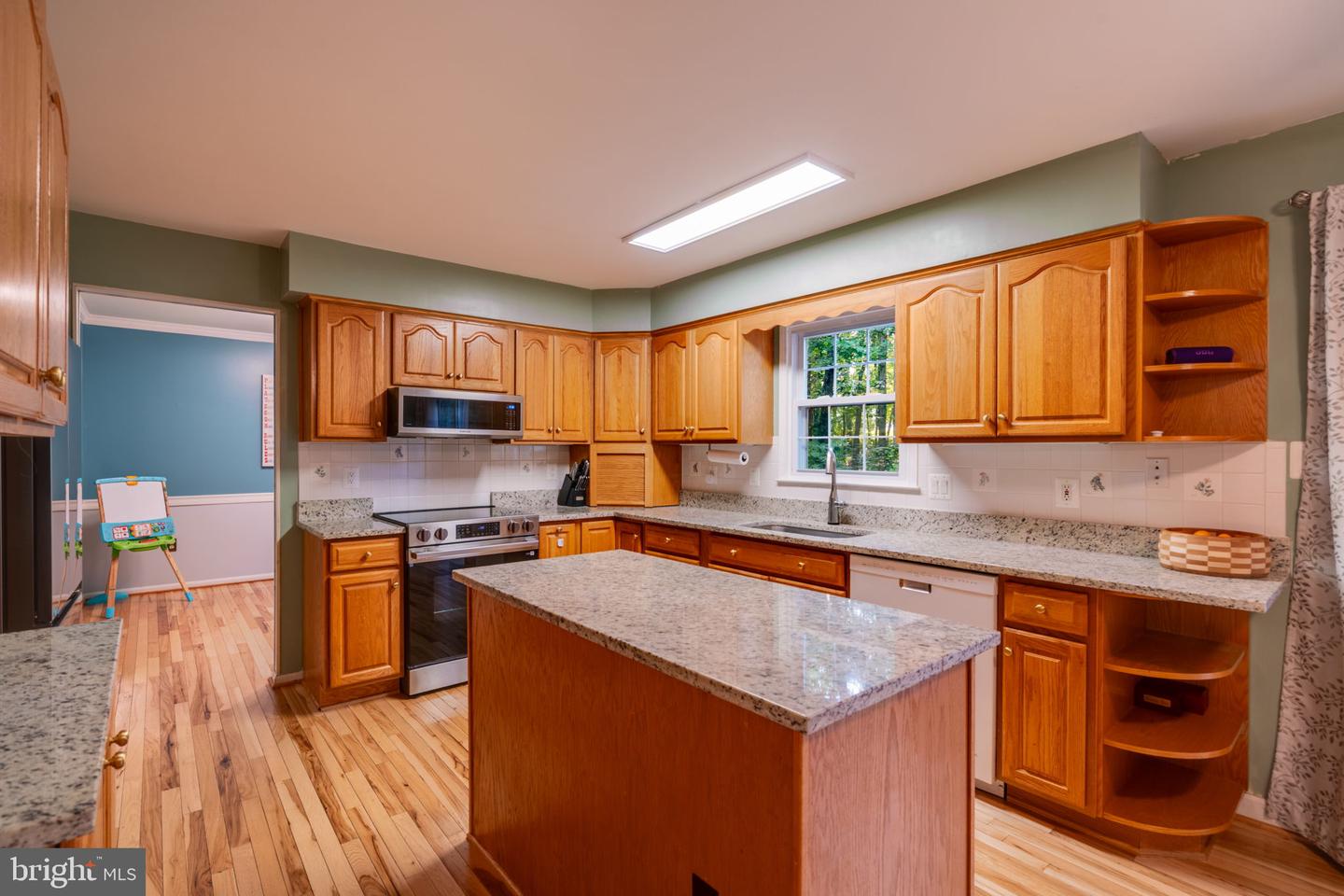 13402 Carrageen Dr Property Photo 8