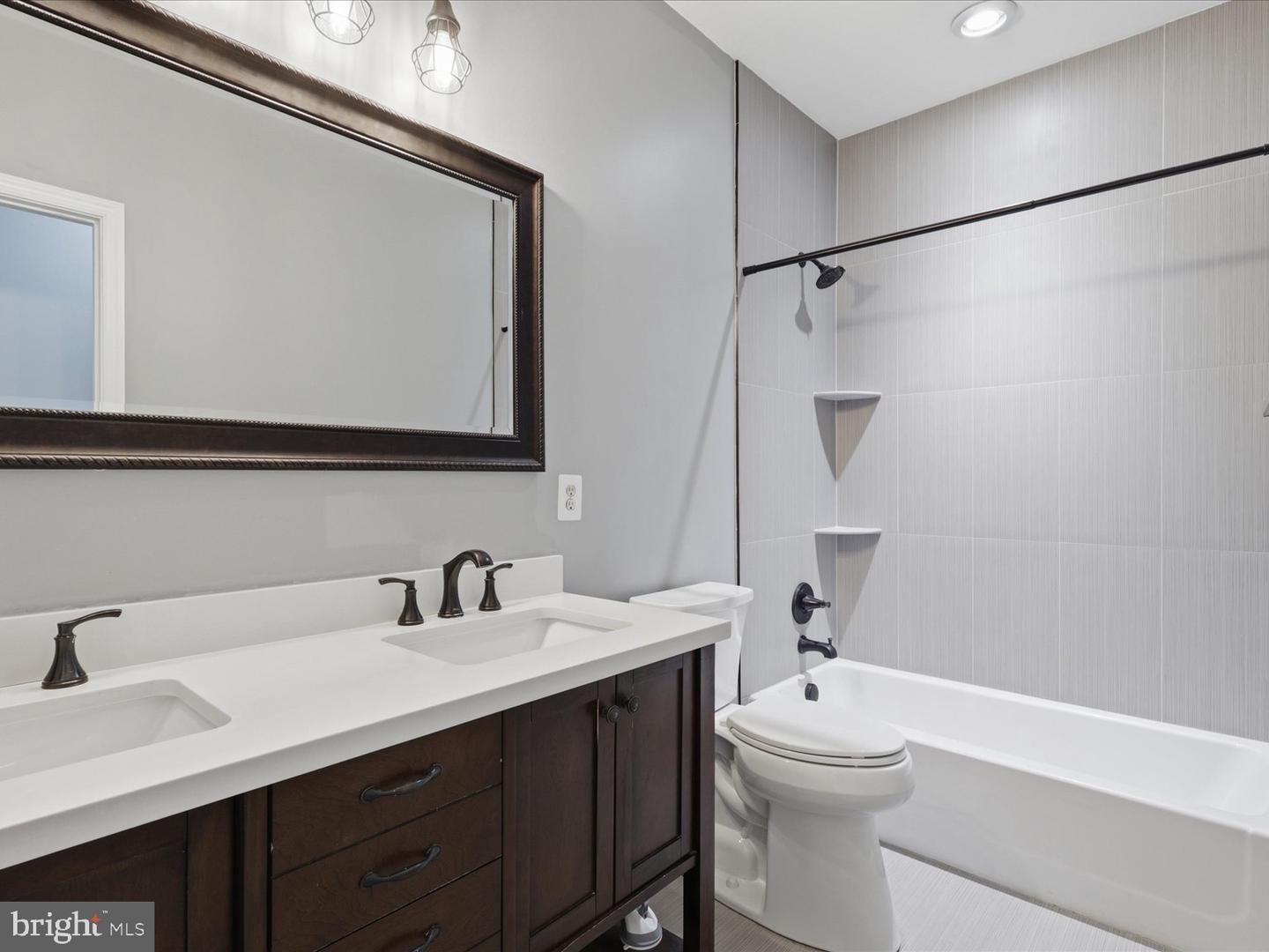 10009 Orland Stone Dr Property Photo 33