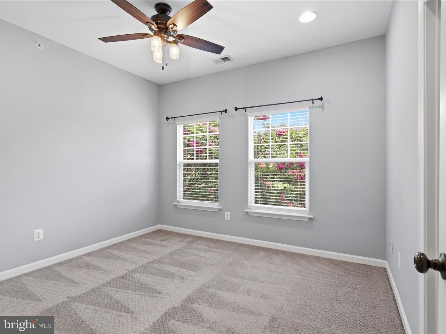 10009 Orland Stone Dr Property Photo 37