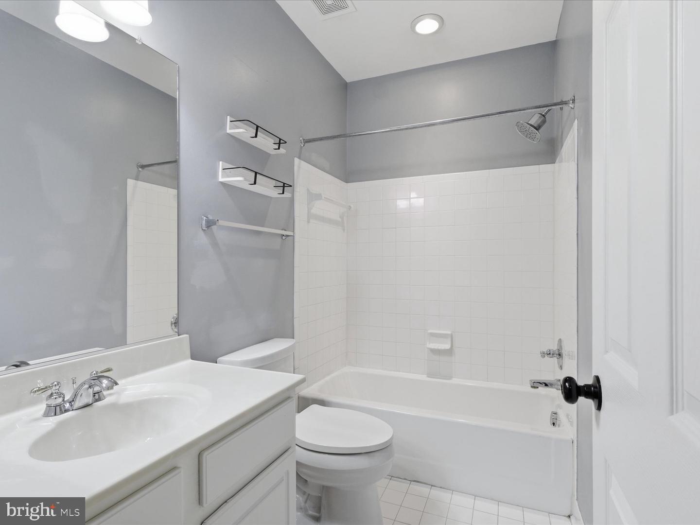 10009 Orland Stone Dr Property Photo 42
