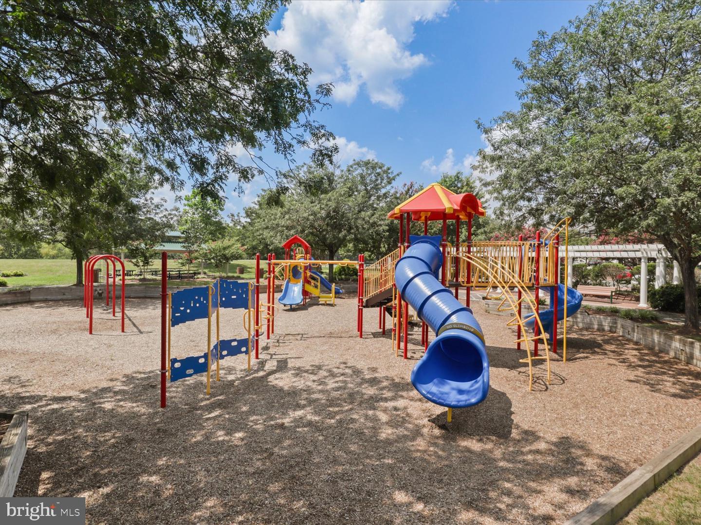 10009 Orland Stone Dr Property Photo 63
