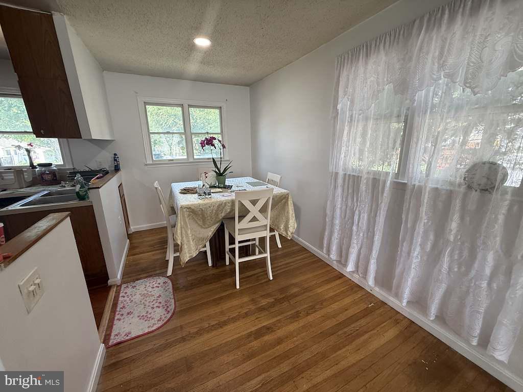 13803 Knowles St Property Photo 11