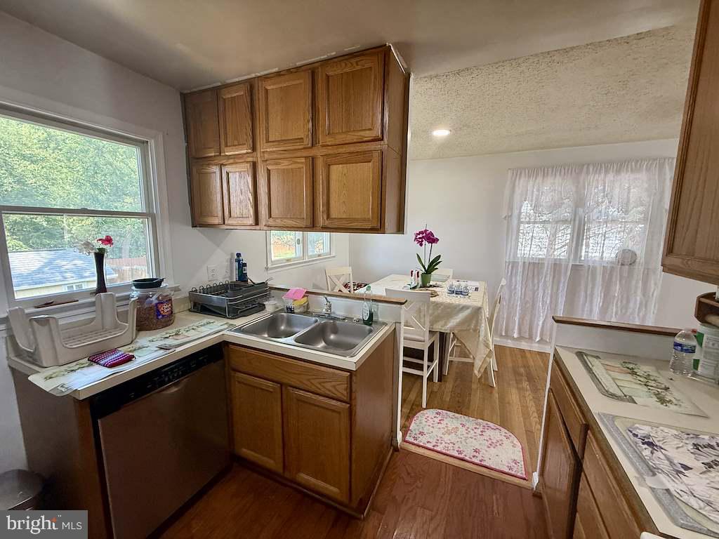 13803 Knowles St Property Photo 14