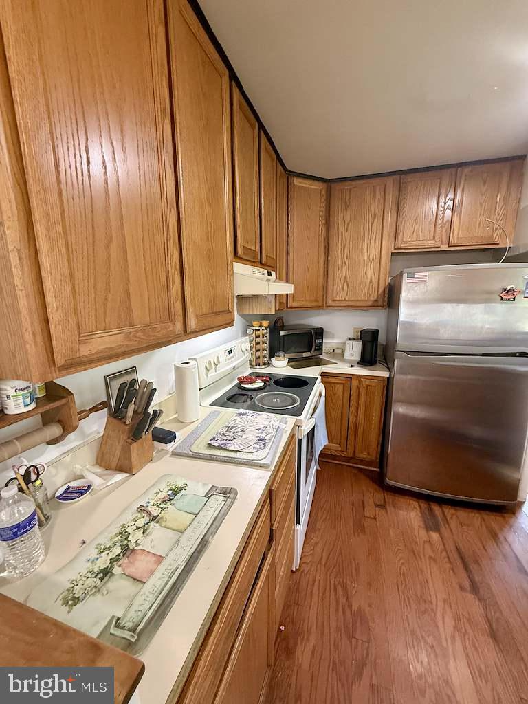 13803 Knowles St Property Photo 15