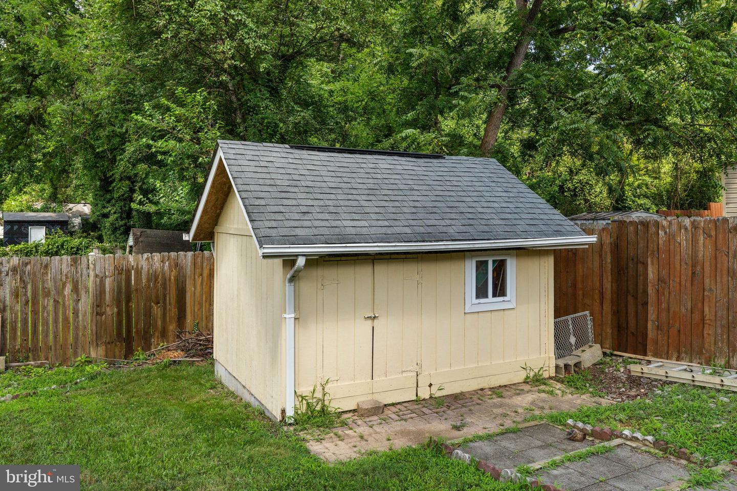 13803 Knowles St Property Photo 40