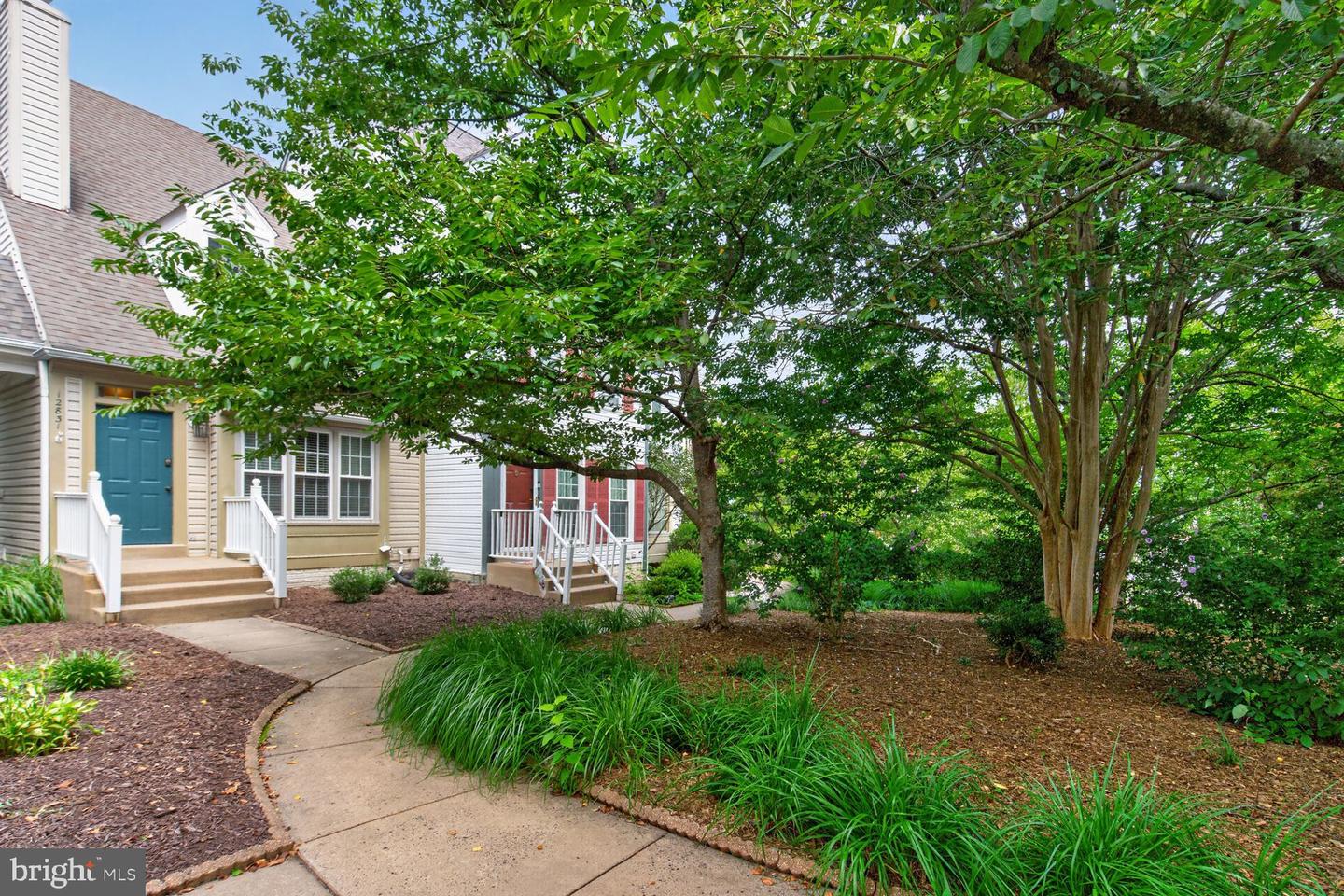 12831 Mill Brook Ct Property Photo 2