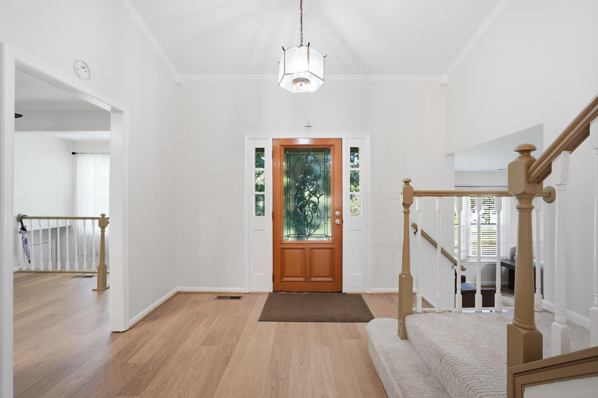 7825 Oak St Property Photo 9