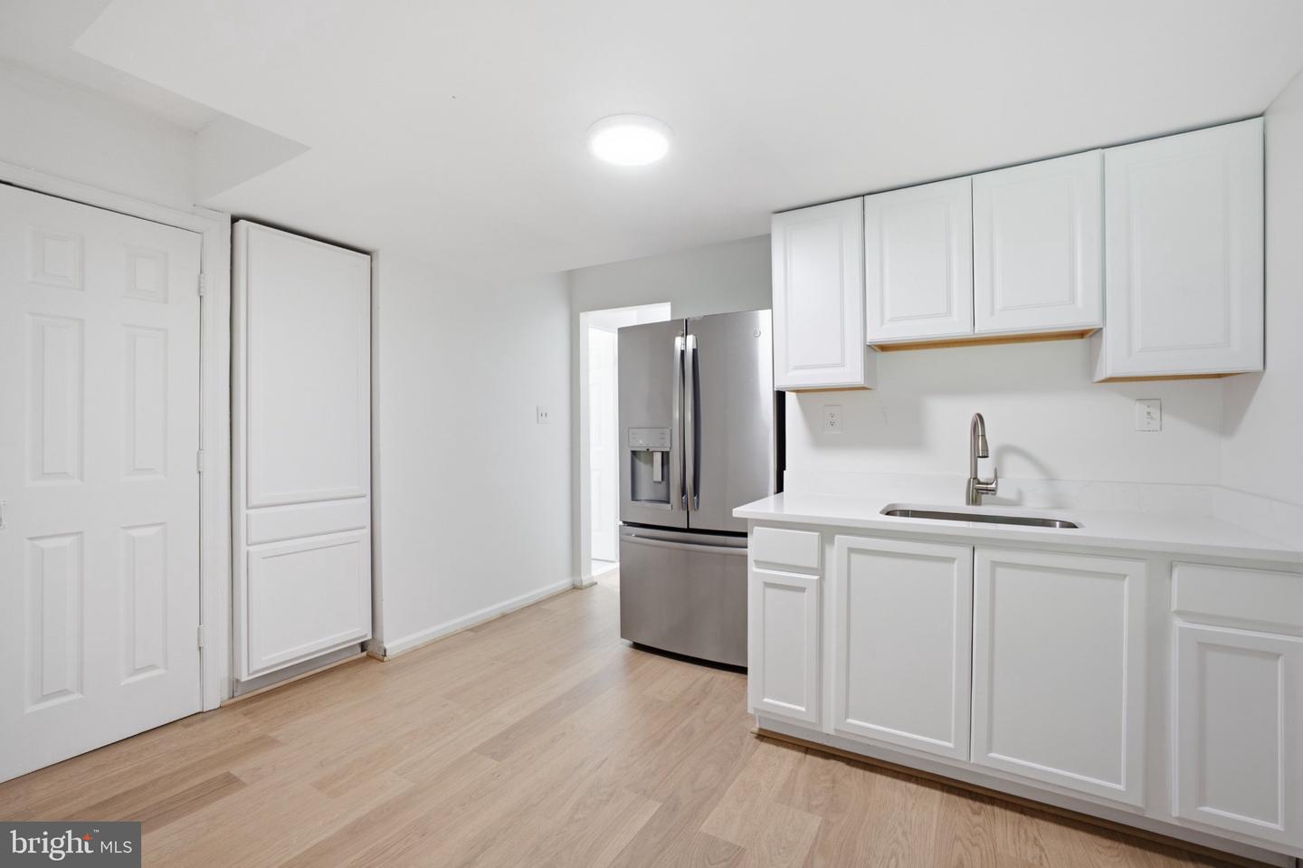 7825 Oak St Property Photo 19