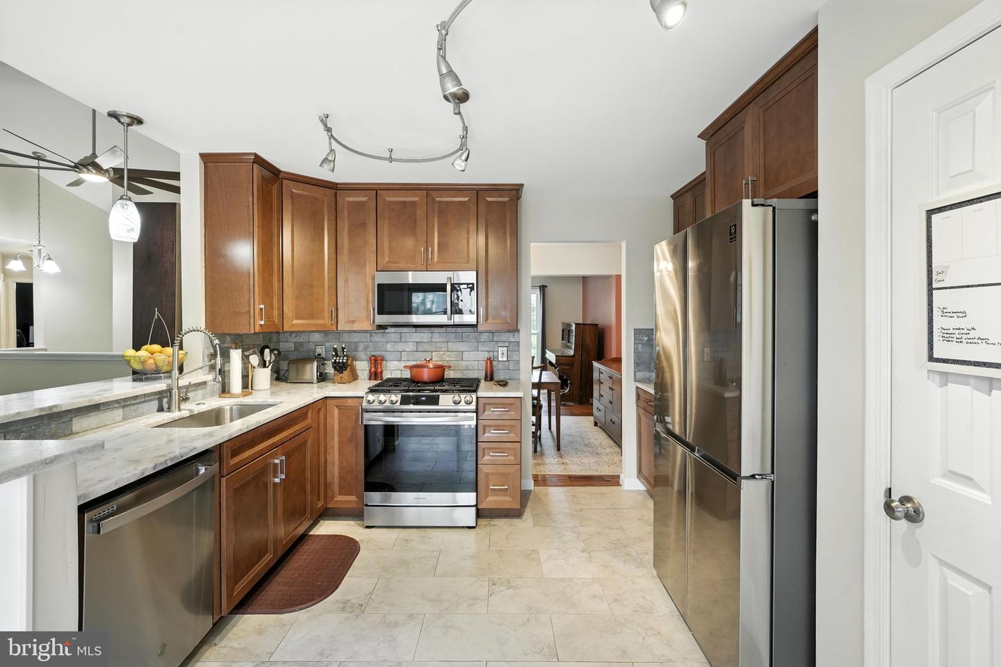9571 Basilwood Dr Property Photo 10
