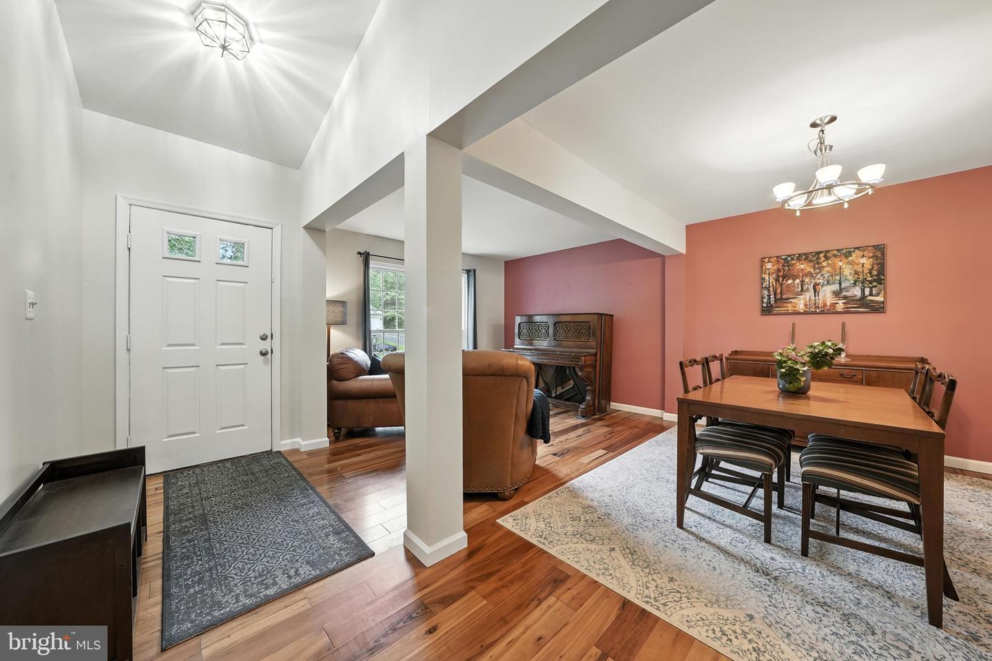 9571 Basilwood Dr Property Photo 12