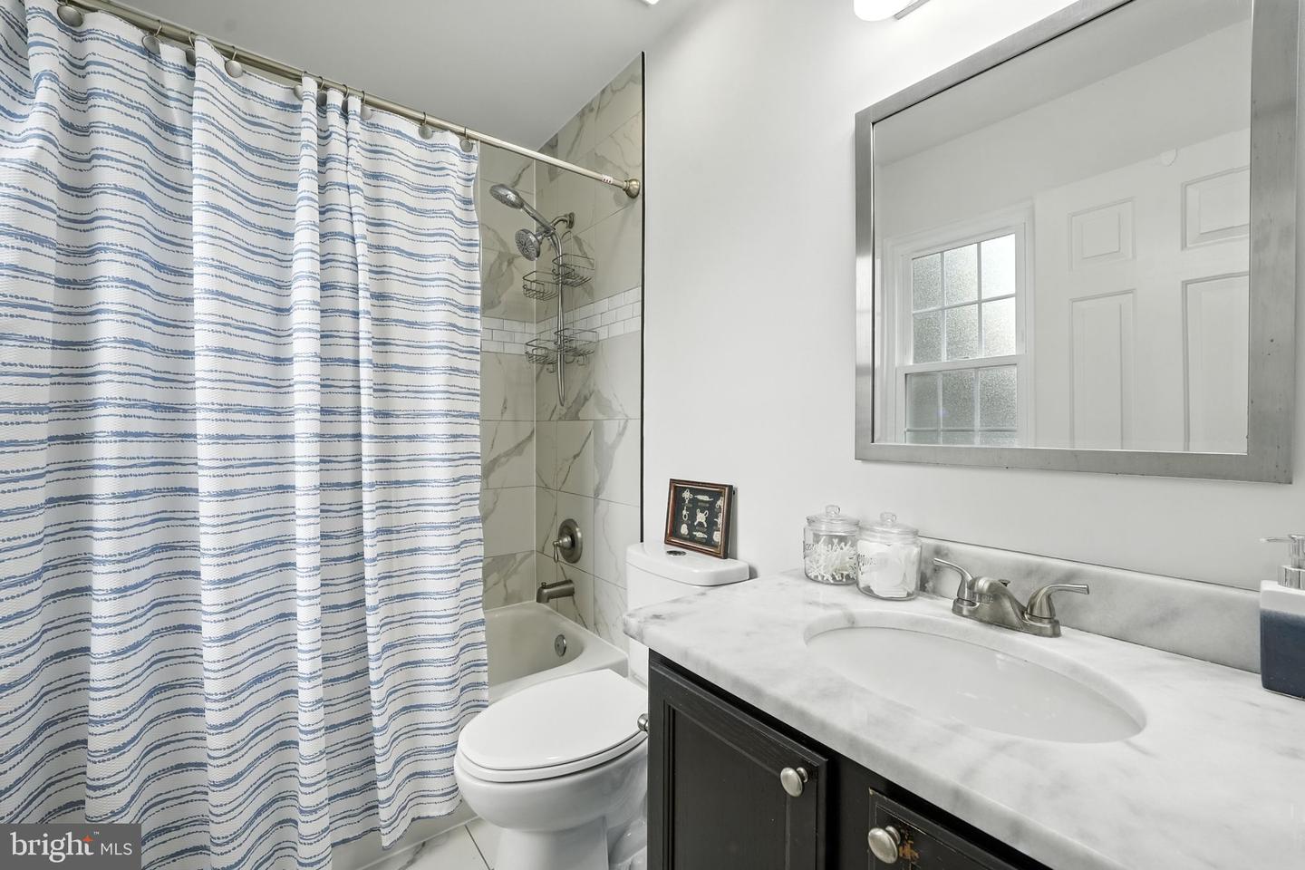 9571 Basilwood Dr Property Photo 25