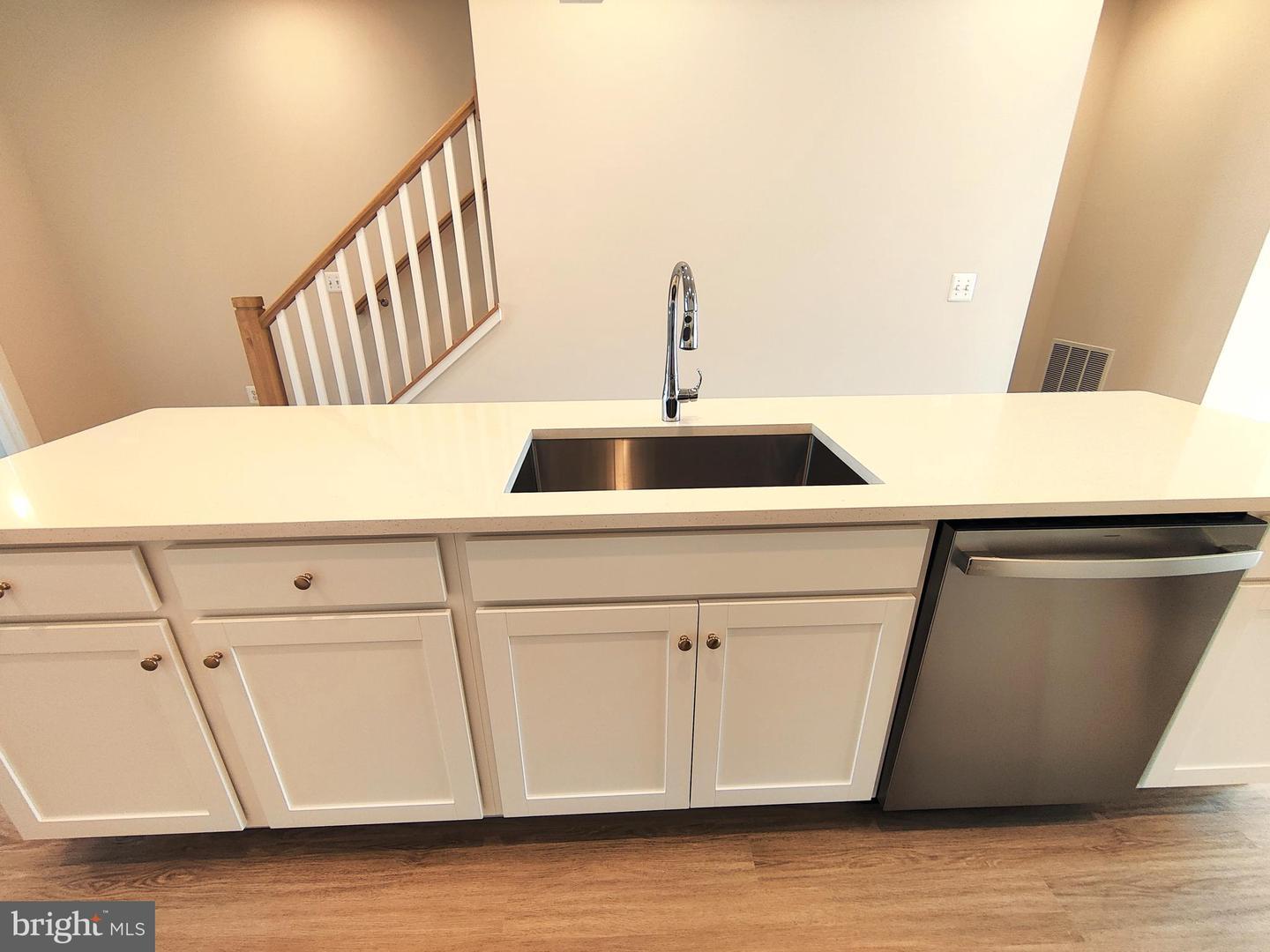 13742 Cobble Loop Property Photo 4