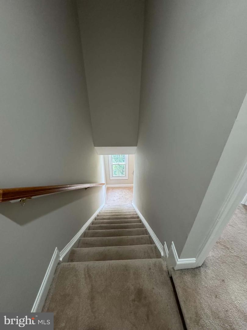 6912 Witton Cir Property Photo 16