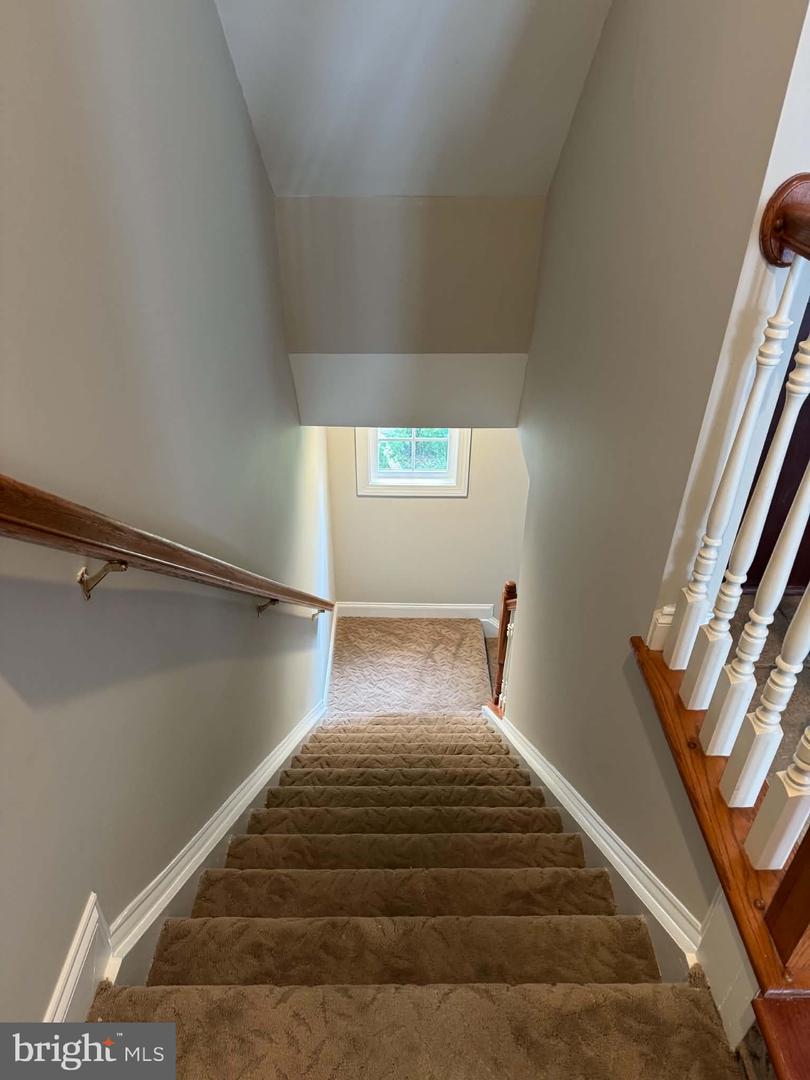 6912 Witton Cir Property Photo 20