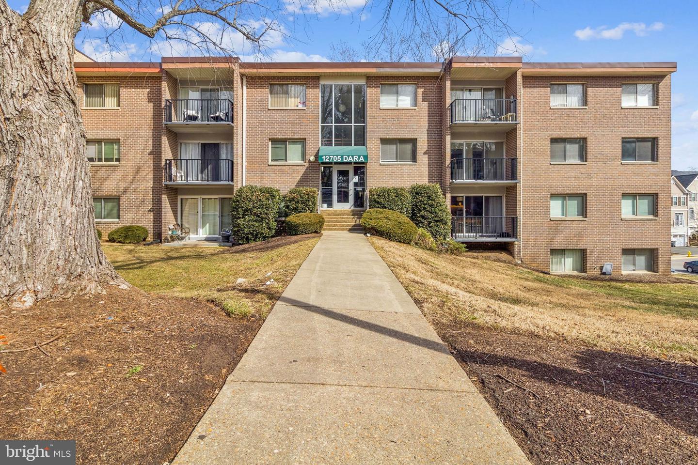 12705 DARA DR #202 Property Photo 1
