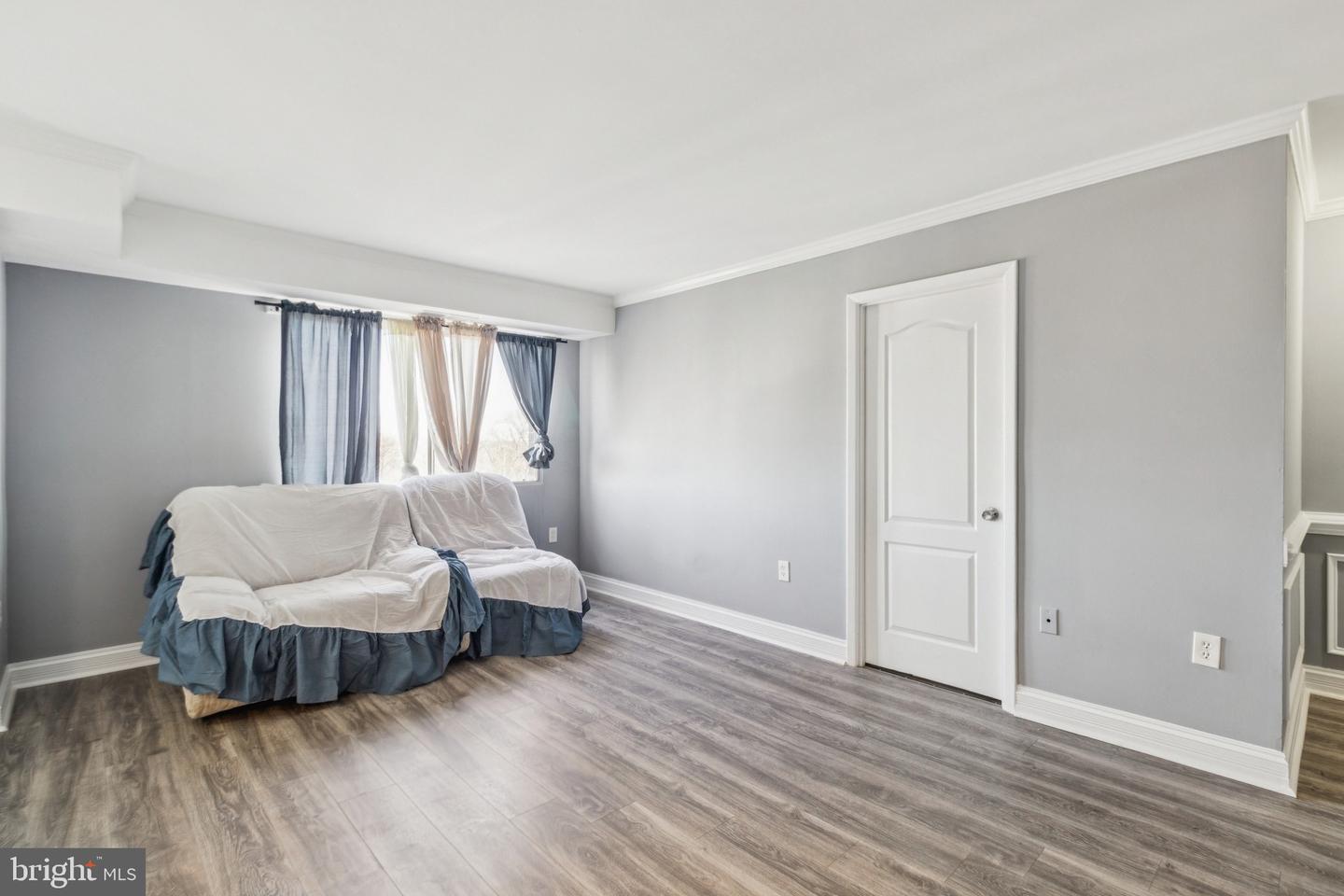 12705 Dara Dr #202 Property Photo 4