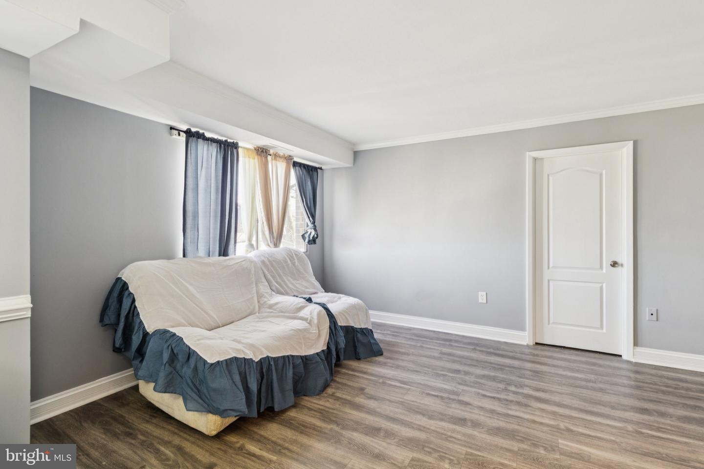 12705 Dara Dr #202 Property Photo 5