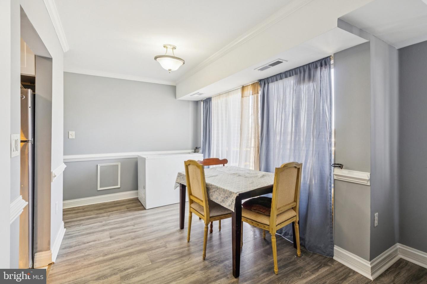 12705 Dara Dr #202 Property Photo 8