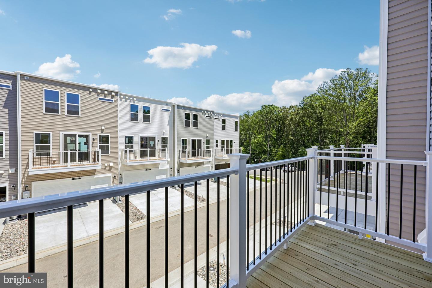 18020 Alicia Ave Property Photo 23