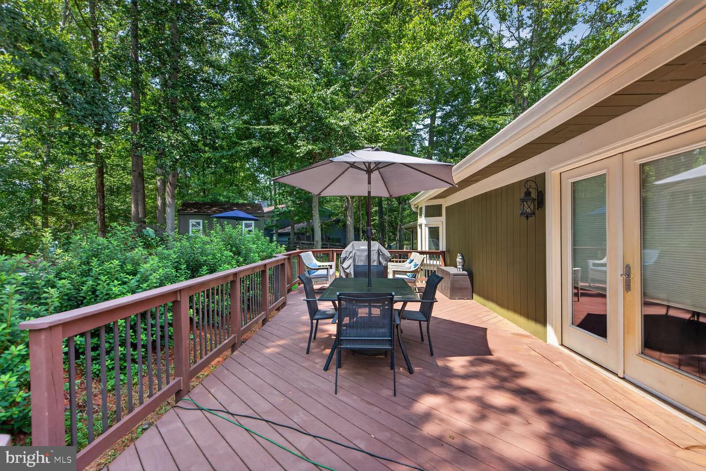 6273 Occoquan Forest Dr Property Photo 17