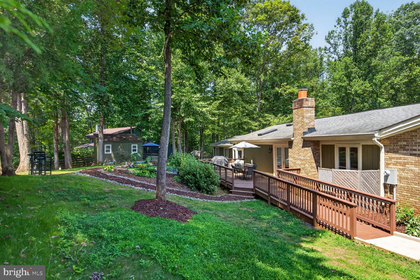 6273 Occoquan Forest Dr Property Photo 22