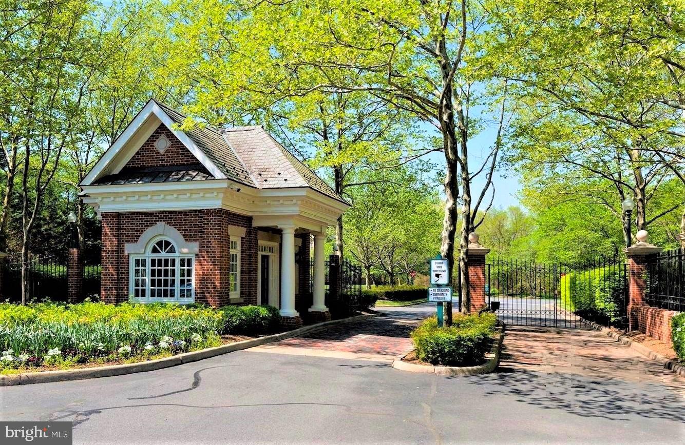 15187 Windy Hollow Cir Property Photo 94