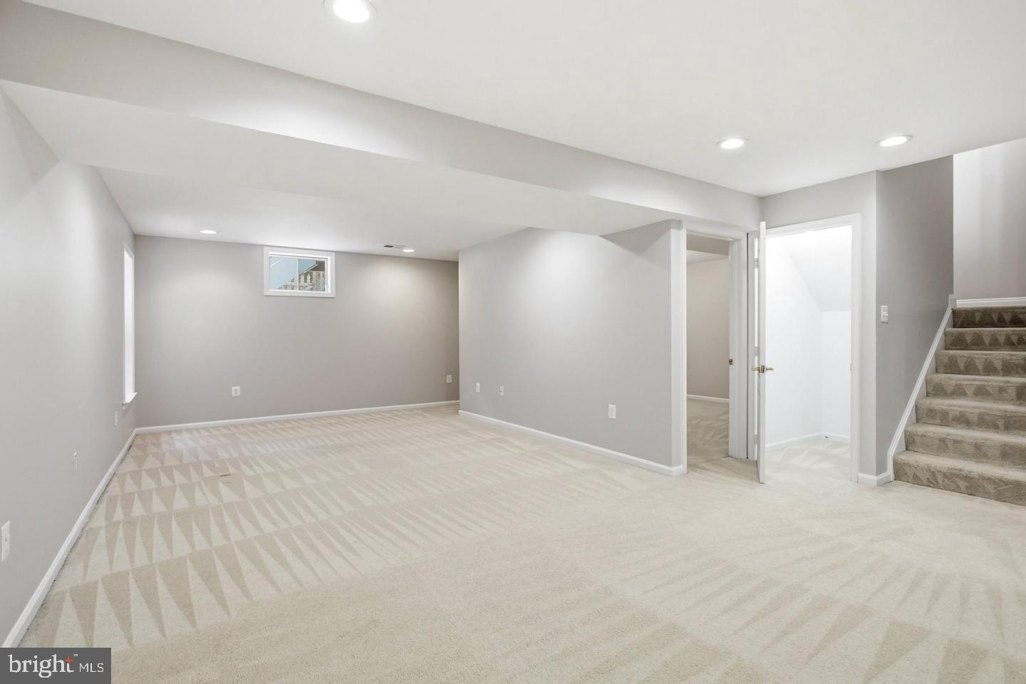 16542 Reservoir Loop Property Photo 12