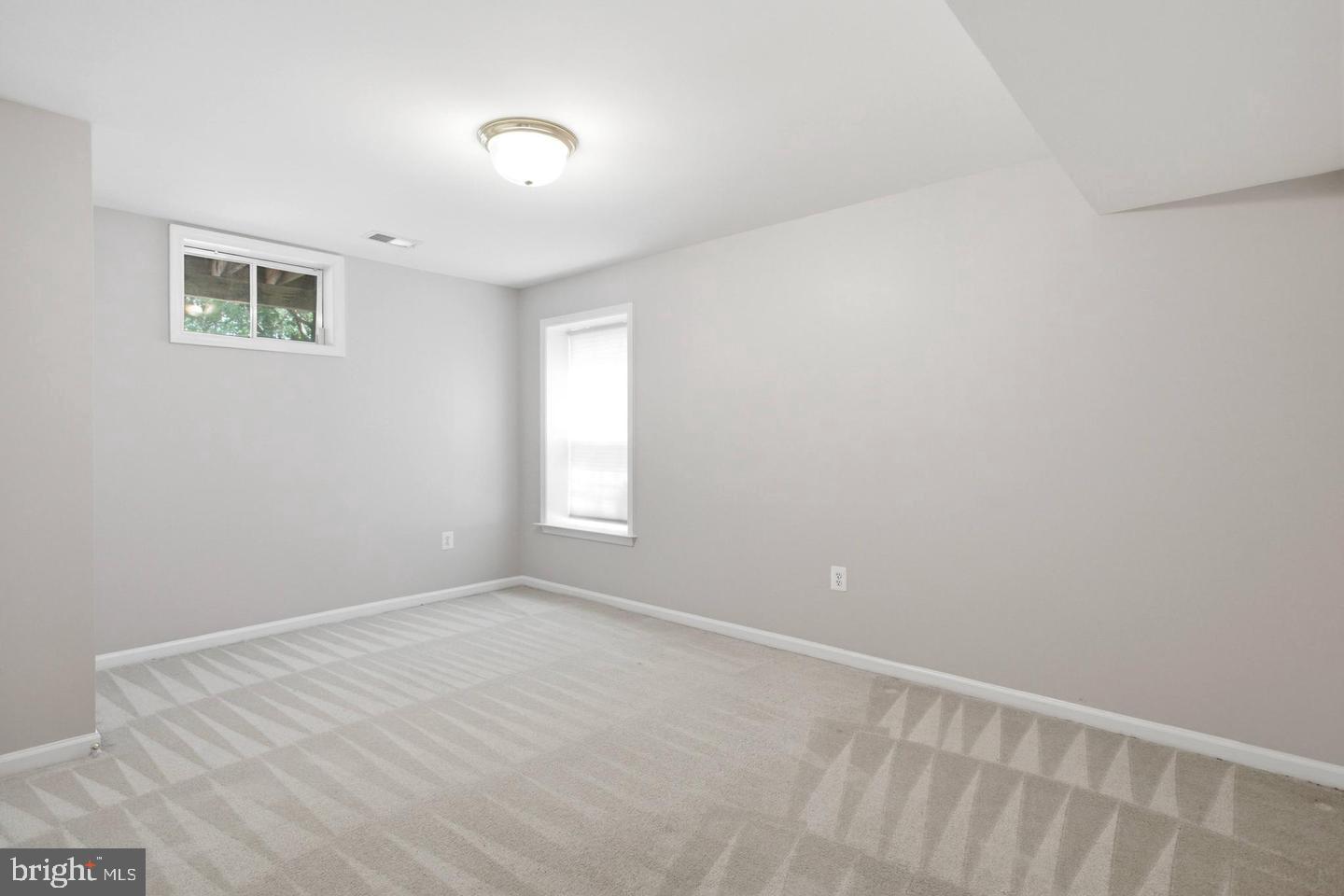 16542 Reservoir Loop Property Photo 15