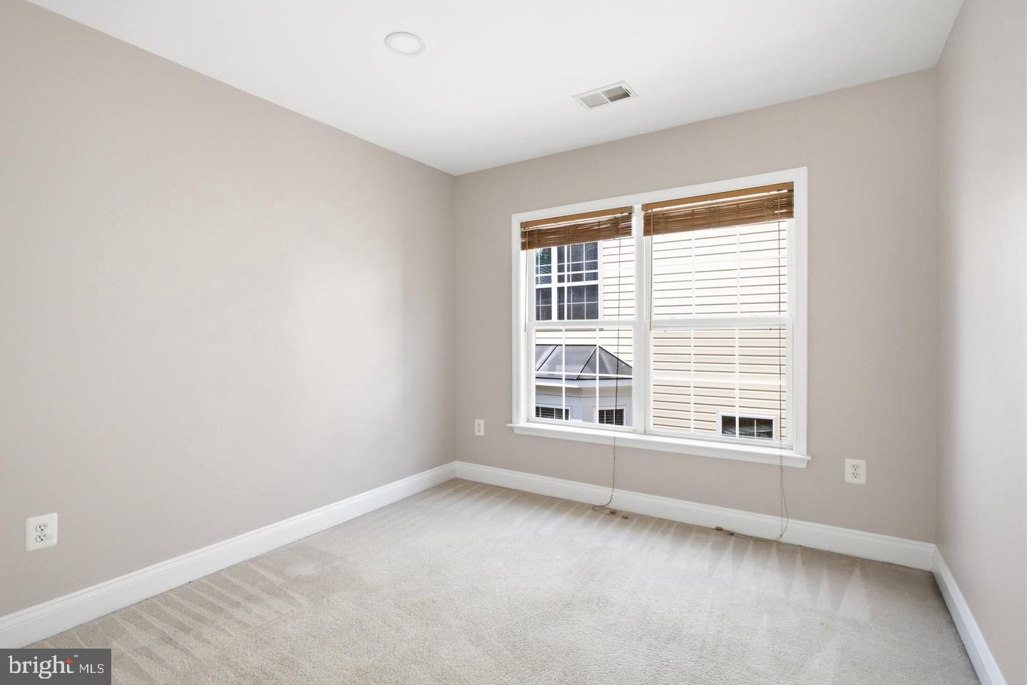 16542 Reservoir Loop Property Photo 25