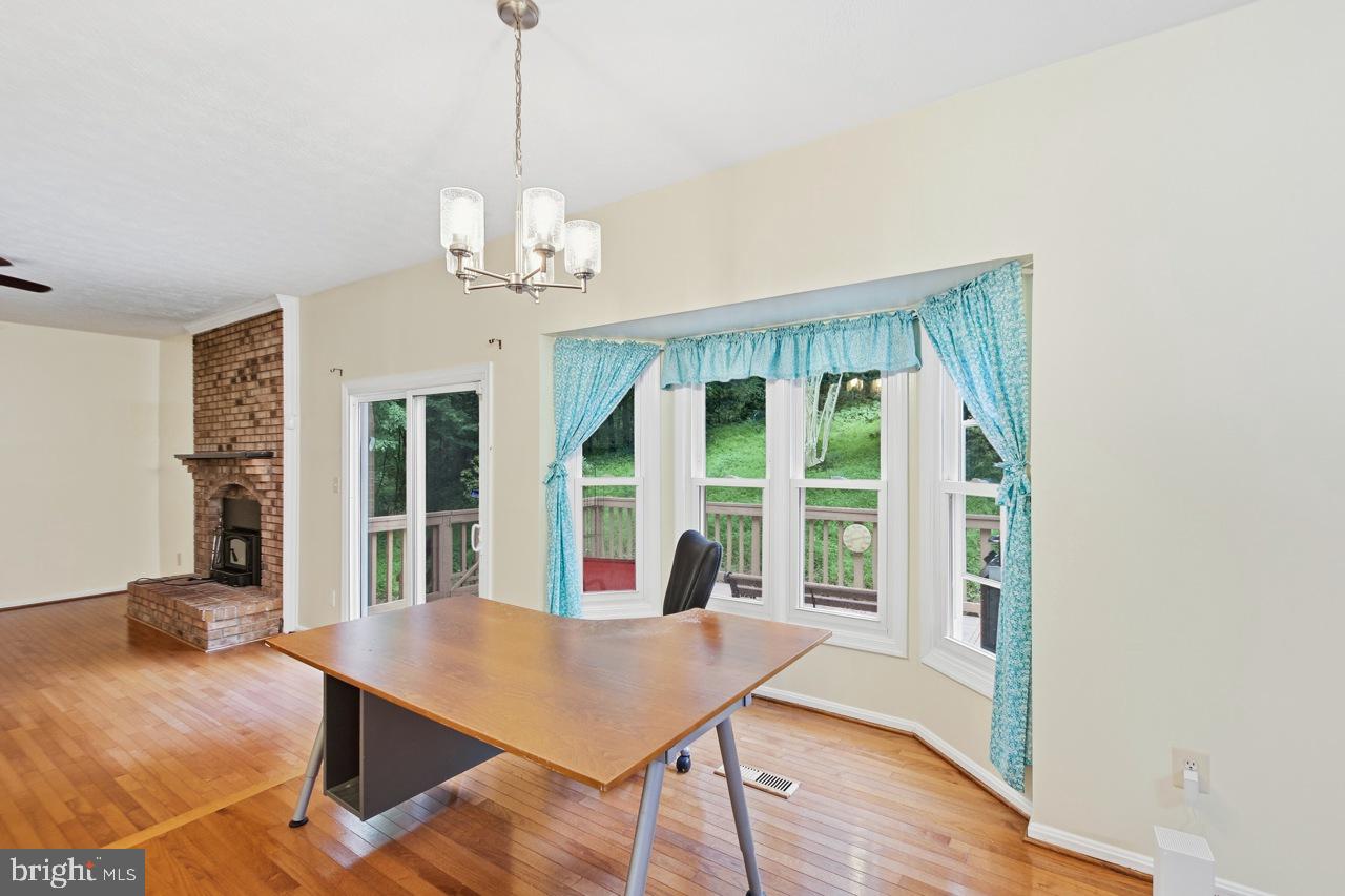 6001 River Forest Dr Property Photo 11