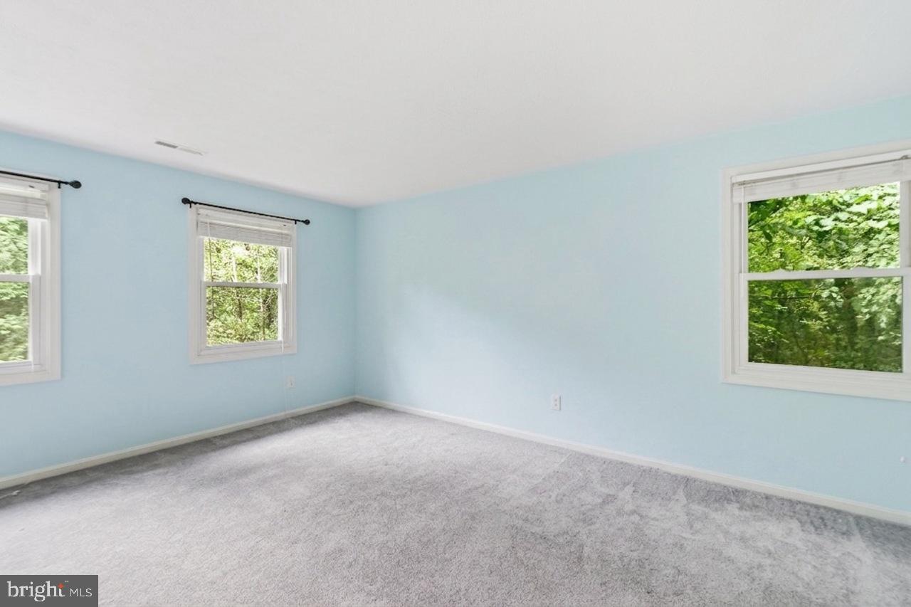 6001 River Forest Dr Property Photo 32