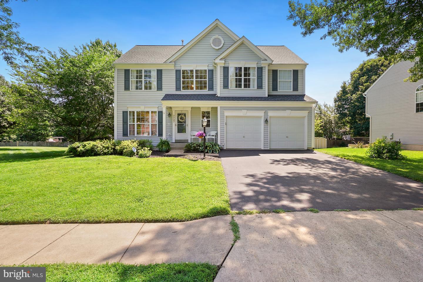 7727 ROSEBERRY FARM DRIVE