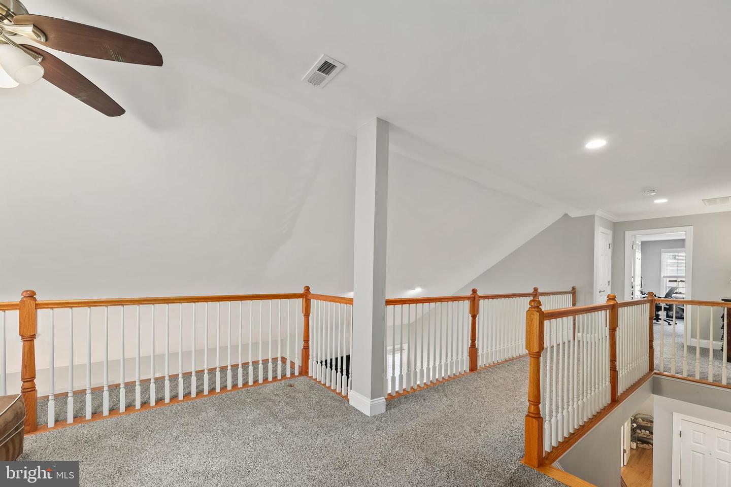 8050 Amsterdam Ct Property Photo 31