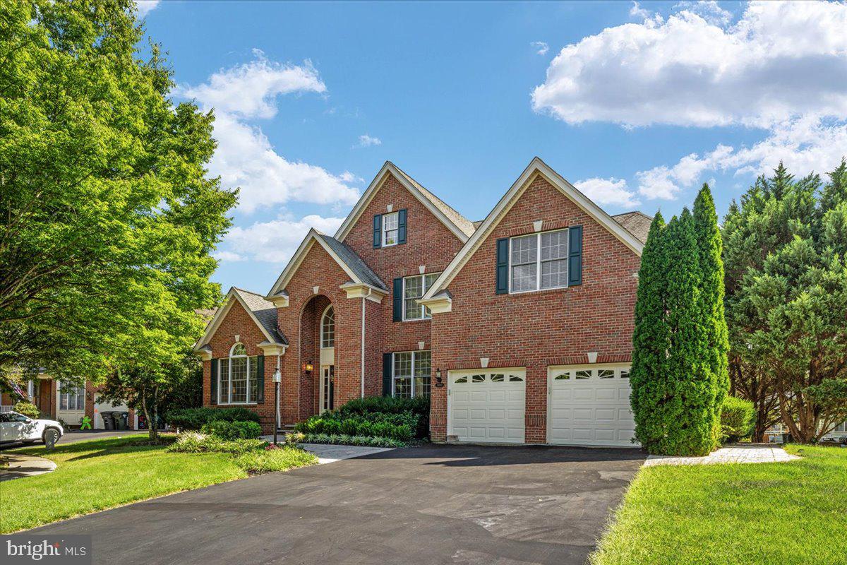 15081 SYCAMORE HILLS PL Property Photo 1